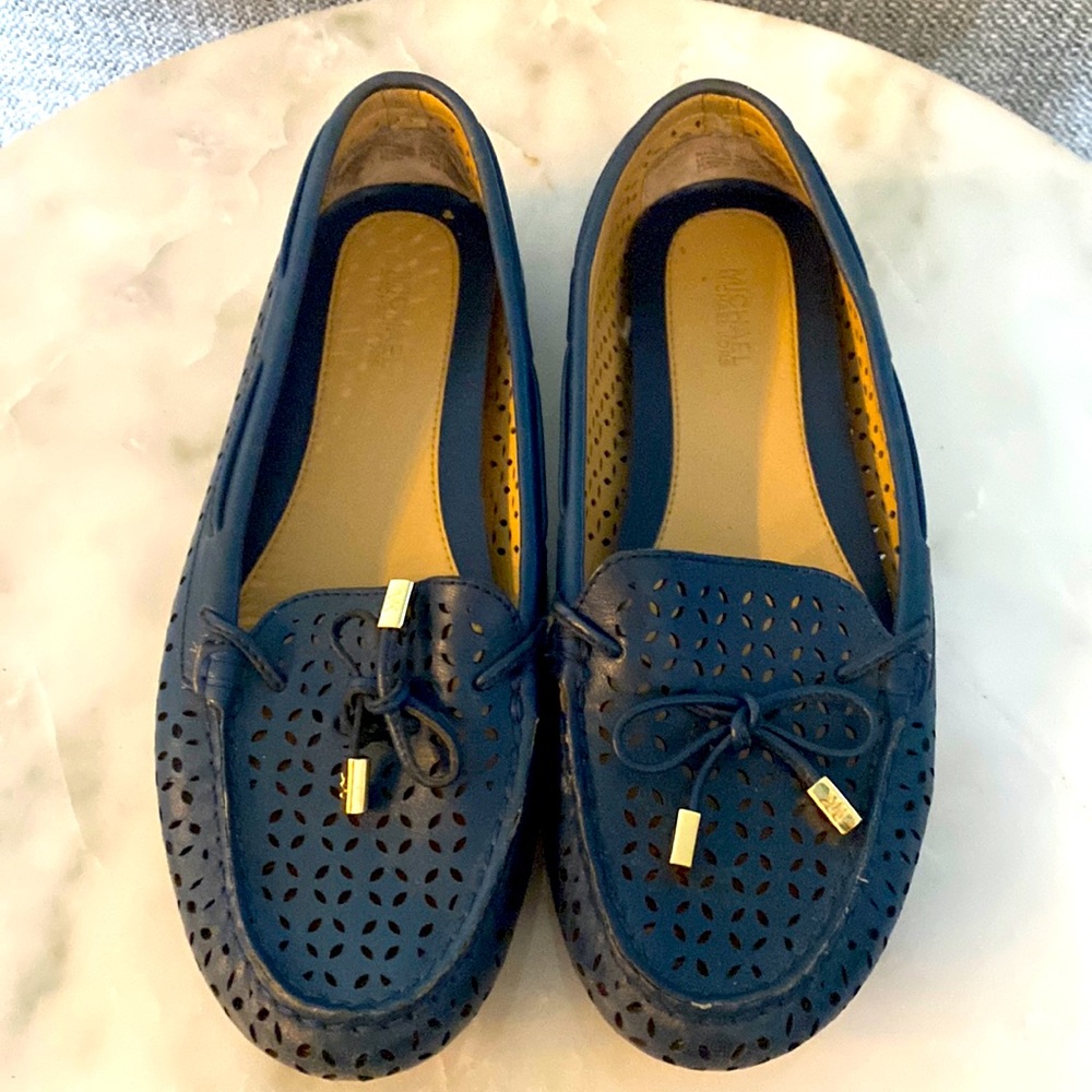 Micheal Kors Loafers - Navy Blue & Gold - Size 7.5